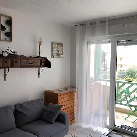 Apartment Lumineux Avec Coin Nuit Et Balcon - Piscine A - Fr-1-706-30 *